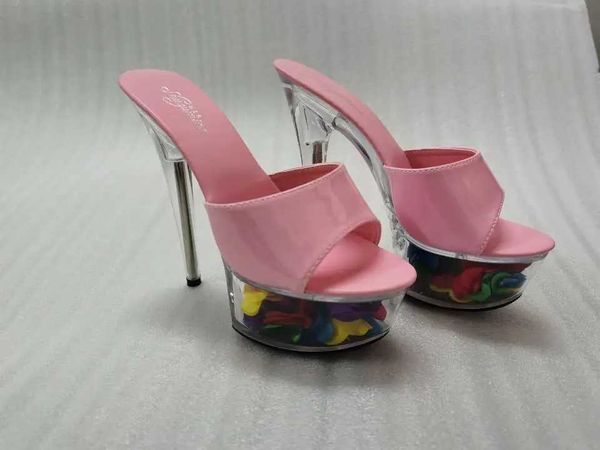 Chaussures habillées Femmes Plate-forme d'été Platform Fleur rouge High Heels Patent Leather 15cm extérieur sandales féminines talon clair Crystal H240321XT1Y5975