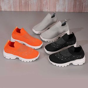 Grote Maat Sneakers Voor Vrouwen Lente En Herfst 2023 Nieuwe Ronde Kop Rhinolite Dikke Zool Vliegende Gebreide Een voet Casual Schoenen T230715