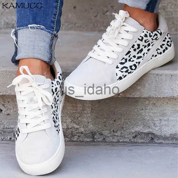 Chaussures habillées Femmes Chaussures de toile de printemps Nouveau léger Slip on plat pour dames Casual Chores Femme Loafers White Sneakers Leopard Flats Plus taille J230818