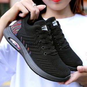 Chaussures habillées Femmes Chaussures Vulcanisées Femmes Coussin Baskets Casual Tennis Chaussures De Sport Respirant Doux Ir-cution Chaussures À Tricoter Pour Femmes x0920