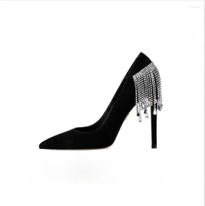 Dress Shoes Dames Pointy Toe Rhinestones Crystal Tassels Stilettos Hoge hakpompen Luxe feest bruiloft Banquet Black Diy 2023