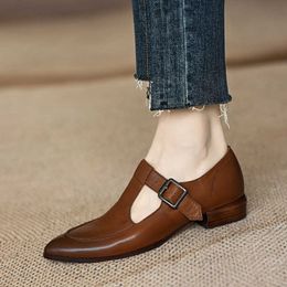 Chaussures habillées chaussure unique femme française talon bas pointu épais marron boucle en forme de T Mary Jane chaussures