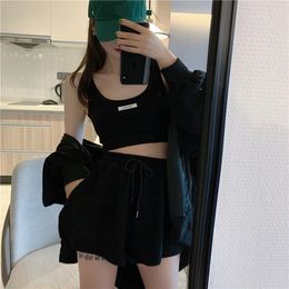 Robe Femmes Ensemble Plus Taille Survêtement 2021 Printemps Sport Vêtements Shorts et Camisole et Sweats à capuche Costume 3 Pièces Sweat Gris pour Noir