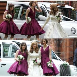 Jurken 2021 Lijn Purple Bruidsmeisje Short A V Neck Beaks Tule Plus Size Custom Made Made Maid Gown Wedding Guest Party Wear