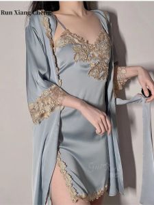 Jurken 2022 Fall New Pamas Dames Sexy Deep V Satin Silky Jurk dunne stijl plus size Suspender Bathrobe Home Wear Set Night Dress