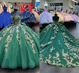 Robes 2023 Green Dark Quinceanera Robes en dentelle Applique Sweep Train Sweetheart Coucheline Corset Back Sweet 16 Birthday Party Prom Ball FO