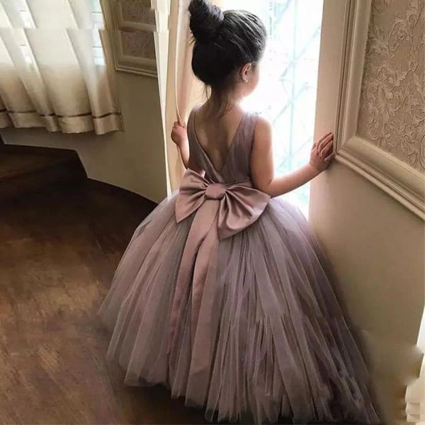 Robes robes de bal gonflées de tulle douce en tulle robes fille robes pour les mariages girls girls concours robe robe arc ruban couloir de la longueur de la longueur