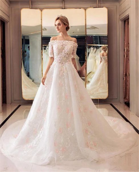 Vestidos Bateau Medias Mangas Aline Vestidos de novia se atar con flores rosadas Vestidos nupciales Adornos Princesa personalizada Rente de Mariage