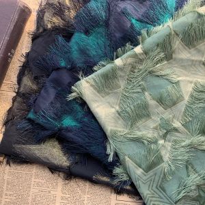 Robes bronzing mousseline en mousseline étoile imprimée jacquard coupé fleur tissu tissu bricolage de chemise de chemise de bricolage tissu 50cmx150cm
