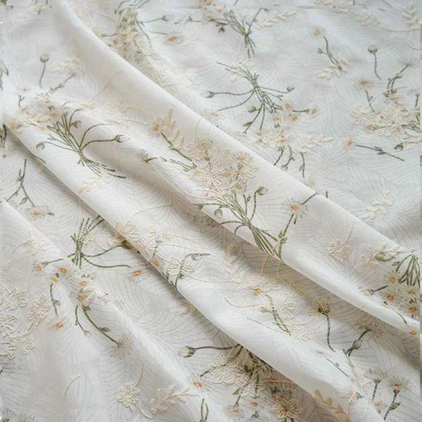 Robes Style chinois Broidered Women's Robe Shirt Tissu imprimé Tissu imprimé pour robe de mariée Cheongsam Fashion Fabric de bricolage fait à la main