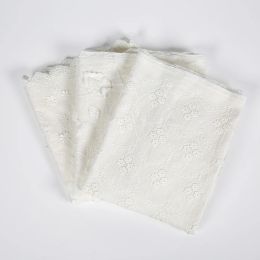 Robes Cusack blanc cassé 3d fleur brodée 92*130 Cm dentelle tissu pour femmes robe Costumes Textiles de maison couture bricolage 3 modèle