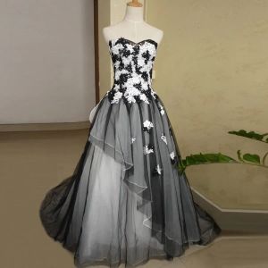 Jurken Fashion Ball Jurk lieverd trouwjurk voor bruid 2023 witte en zwarte trouwjurken plus maat twee kleuren kant met kristallen