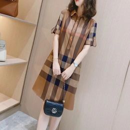 Robes pour femmes 2023 Designers robe d'été femmes Mode poche à manches courtes Casual lâche revers plaid Party Shirts Dress Ladies Clothing