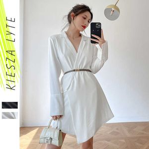 Jurken voor vrouwen zomer dunne lange mouw veter omhoog eenvoudige zwart witte wrap shirt jurk sexy mode mini casual gewaad 210608