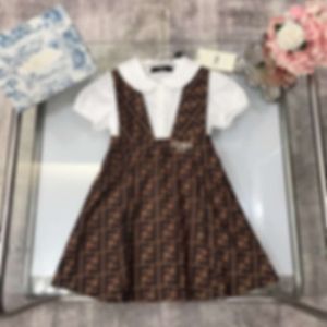 Jurken Girls 'Spring/Summer Tweed Piece Set Pure Cotton Chiffon Tanktop Dress Letter Design gecombineerd met shirts