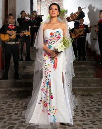 Robes à broderie florale mexicaine robes de mariée sirène détachable de l'épaule chérie longue satin robes nuptiales