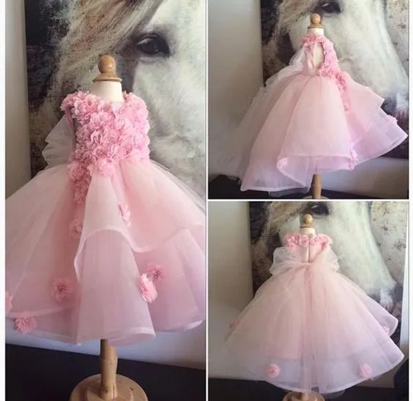 Vestidos Pink Hecho a mano hecha a mano floral Vestidos de niñas de flores para bodas Vestidos de graduación de niños con cuentas ¡Firls First Soly Communion Vestido