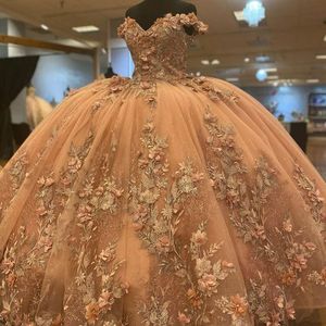 Jurken Quinceanera D Bloemen Kant Appliqué Handgemaakte bloemen Mouwloos Off-shoulder bandjes Op maat gemaakt Tule Zoete Prinses Optocht Baljurk