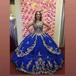 Jurken Quinceanera Gold Lace Princess Blue met koninklijke appliques kralen V-hals mouwloze lange prom Sweet 15 jurk op maat gemaakte vestido de 16 anos