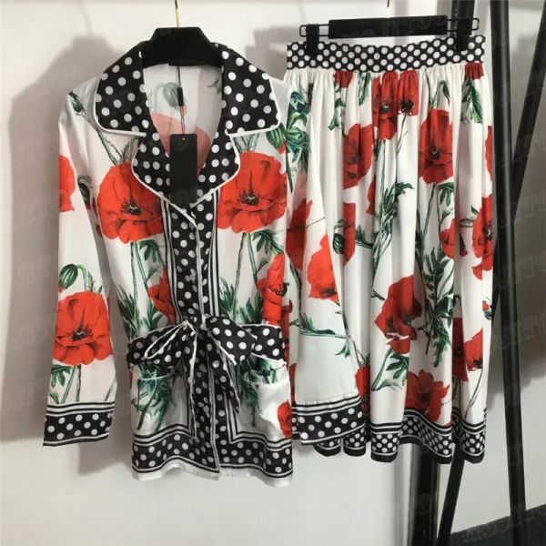 Robes Rose Print Femmes Hobe Shirts Vêtements Costumes Fashion Fashion Casual à manches longues Shirts Tops Charm Skirts pour Lady