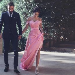 Jurken Saidmhamad van de schouder Sweetheart Sheath Applique Lace Pink Prom -jurk met afneembare afneembare treinavondjurken