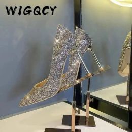 Vestidos Bombas atractivas Zapatos de mujer Zapatos de boda Nuevo Stiletto puntiagudo Zapatos de tacón alto Zapatos de cristal Dama de honor Novia Zapatos de vestir con lentejuelas plateadas