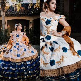 Robes traditionnelles Mexique Charro Quinceanera Robes de la dentelle florale brodée au large de l'épaule Viens de bal satin longs Vestidos de XV