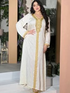 Vestidos Kaftan blanco Vestidos de noche Mujeres Jacquard Satén Diamante Musulmán Fiesta árabe Vestido largo Caftán marroquí Golfo Jalabiya Dubai Abaya