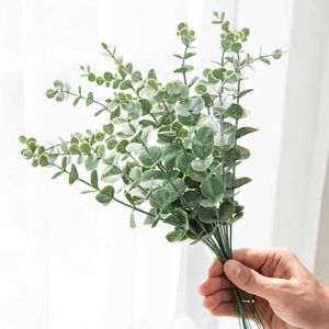 Fleurs séchées 10 pièces plantes artificielles feuilles d'eucalyptus en plastique Bouquet de mariage maison jardin pour chambre décoration de noël automne