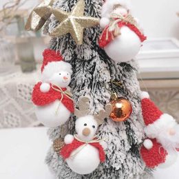 Fleurs séchées 2024 Christmas Plux Angel Girl Pendant Christmas Angel Doll Tree Decoration Ordin