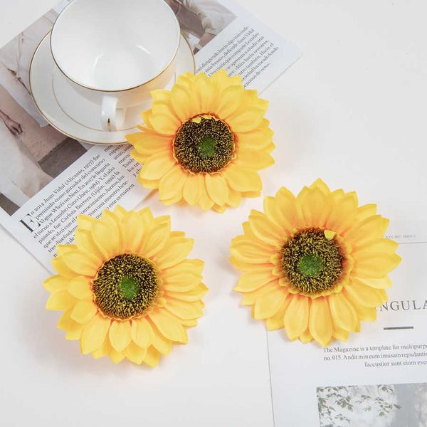 Fleurs séchées 5 pièces tournesol jaune artificiel décoration de noël du réveillon du nouvel an pour accessoires de maison guirlande de décoration murale de mariage