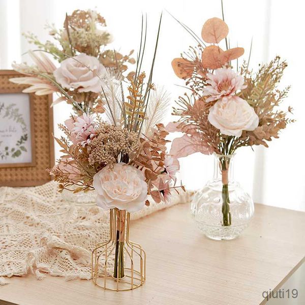 Fleurs séchées Fleurs artificielles pour décorations de mariage Pièce maîtresse Bouquet de pivoine Champagne Big Fake Roses Home Table Room DIY Arranger R230725