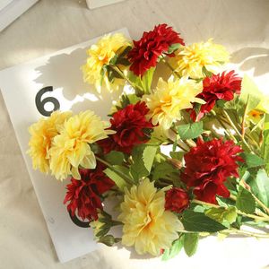 Gedroogde bloemen hoofden Dahlia's DIY Zijde Daisy Kunstmatige chrysant Herfst Levendige nepbloem en blad Bruiloftsfeest Tuindecoratie