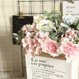 Fleurs séchées Soie Hortensia Bouquet Accessoires De Mariée Liquidation Décorations De Noël Pour La Maison Mariage Pivoine Fausse Plante Artificielle Pas Cher