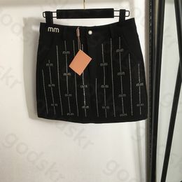 Package de lettre de forage jupe hip femme sexy élastique noire mini jupe mode zipe zipe faldas mujer moda élégantes