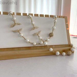 Colliers pendentif de forage le collier de perles 18 styles en gros de luxe Designer pendentif colliers marque double lettre chaîne plaquée strass cristal 240302