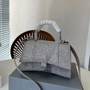 Bolso de reloj de arena perforado Diamante Bolsos cruzados Bolsos de mensajero para mujer Fashin Carta Bolsos de hombro Cartera con solapa Correa larga de cuero genuino