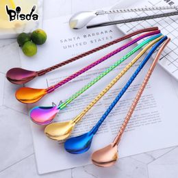 Paies à boire 8 pcs de longue paille torsadé avec grande cuillère poignée de barre de barre Ustensiles plus nettoyants.