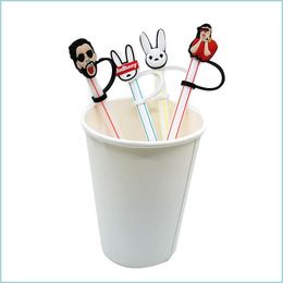 Pailles à boire personnalisées Bad Bunny Soft Sile St Toppers Accessoires Er Charms Réutilisable Splash Proof Drinking Dust Plug Decorat Bdesybag Dhbl6