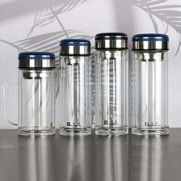 Drinkwaren Groothandel maatwerk Dubbele glazen beker Zakelijke dubbele hoge borosilicaatglazen beker met handvat