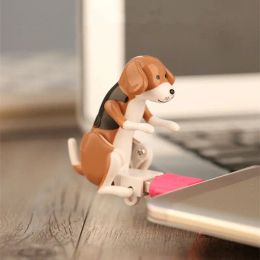Drives 2023 Nouveau jouet drôle chien USB 2.0 Memory Flash Drive Adult Gift Pendrive Shake Humping Dog 8 Go16 Go 32 Go 64 Go 128 Go