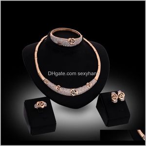 Drop levering 2021 Rings oorbellen Neclaces Bangles Statement Fashion Women Rhinestone 18K Gold Pollow Allow Out Out Rose Wedding Jewelry S S