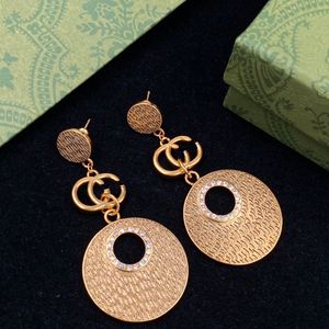 Boucles d'oreilles pendantes Dangle Designer de bijoux pour femmes Designer Bijoux Mode Diamant Bijoux Cadeau avec boîte