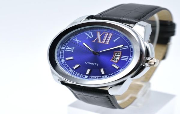 Drop Quartz Leather Band 40 mm Roman Digital Luxury Men Designer Watch Auto Date Analog Men Watches Gift Men Wristwatch2163925