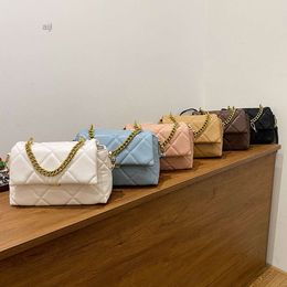 Sacs à main à chaîne Design pour filles, sacs à main de luxe populaires pour dames, petits sacs à main célèbres pour jeunes femmes, livraison directe, 2022