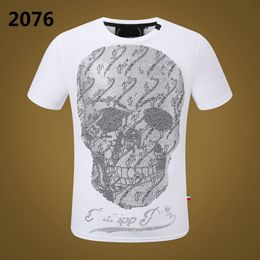 Dropship Phillip Plain Men T-Shirt designer PP Skull Diamond t-shirt Manches courtes Dollar Ours brun Marque O-Neck haute qualité Skulls Paris T-Shirt PP polo pp6668