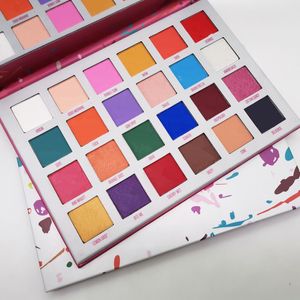 DropShipping Marque Maquillage 24 Couleur Ombre À Paupières Étanche Longue Durée Cinq Étoiles Maquillage Mat Couleurs Vives Fard À Paupières Poudre Pressée Palette 1: 1