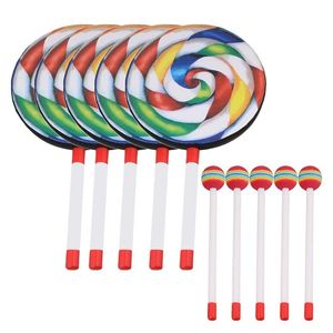 Drums Percussion 5Pack 8inch Lollipop Drum With Mallet Rainbow Color Music Rhythm Instruments Kids Baby Kinderen spelen speelgoed 230216