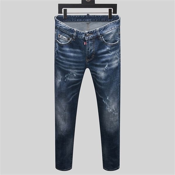 Marca dsq Estilo europeo para hombre jeans elásticos delgados Hombres pantalones de mezclilla rectos con cremallera Agujero de rayas azul delgado para hombres 8171 210716