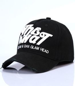 DSQD2 coton casquettes de Baseball lettres haute qualité hommes femmes casquette conception personnalisée Logo Bonnet Homme chapeau noir casquette papa Hat2615949